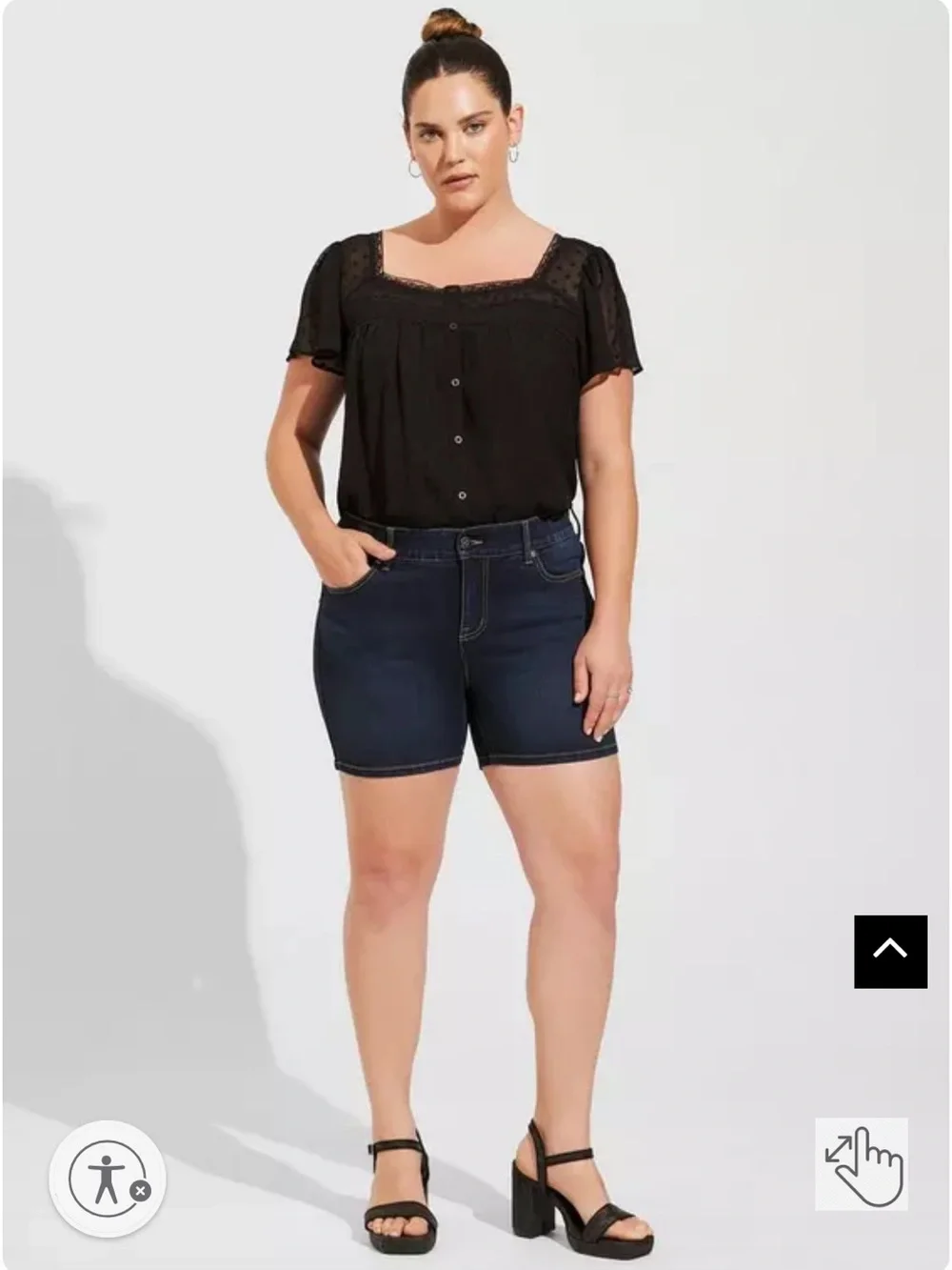 Torrid 5” Bombshell Denim Shorts